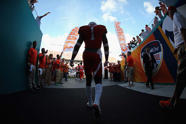 jayron-kearse-tunnel-clemson-inline.jpg